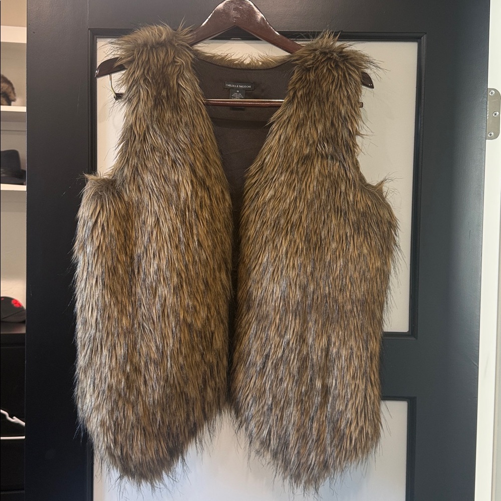 Chelsea & Theodore Faux Fur Vest